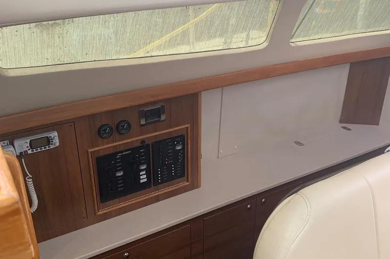 Vida Mar Yacht Photos Pics 