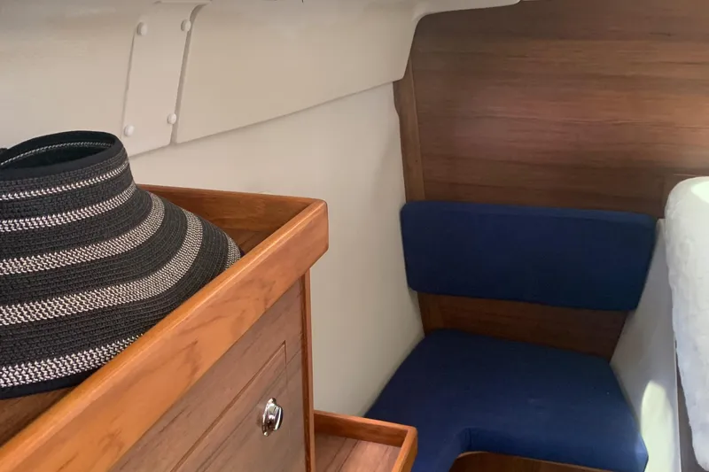 Vida Mar Yacht Photos Pics 