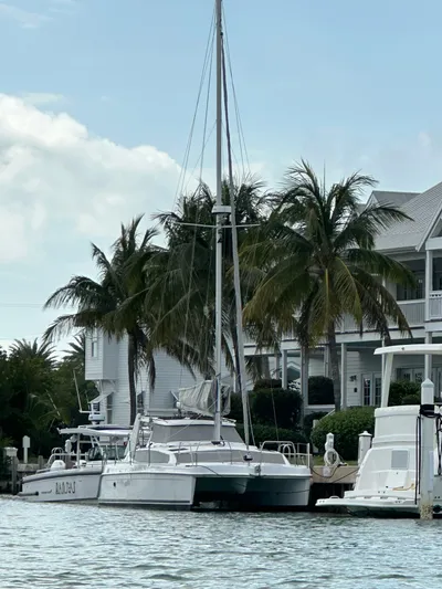 Vida Mar Yacht Photos Pics 