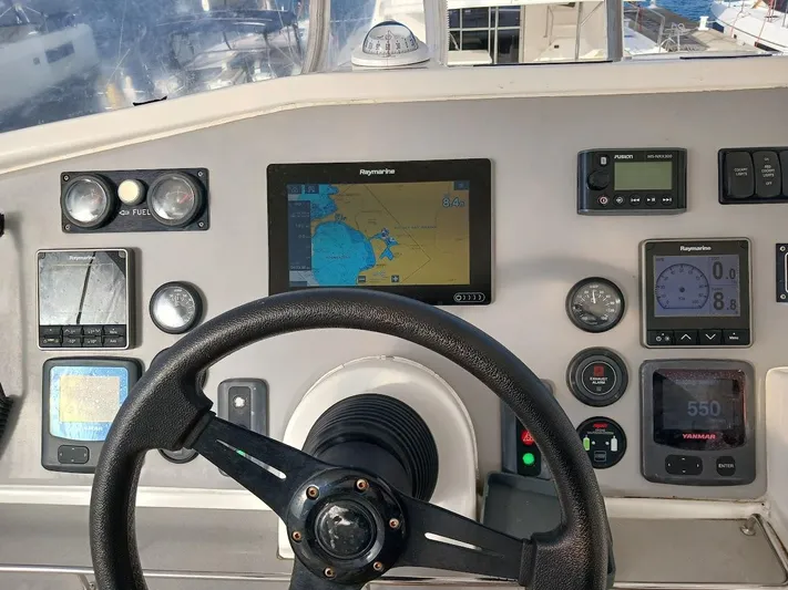 Whimsea II Yacht Photos Pics 