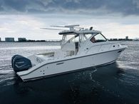 2018 Pursuit OS 355