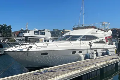 1999 Princess Princess 52