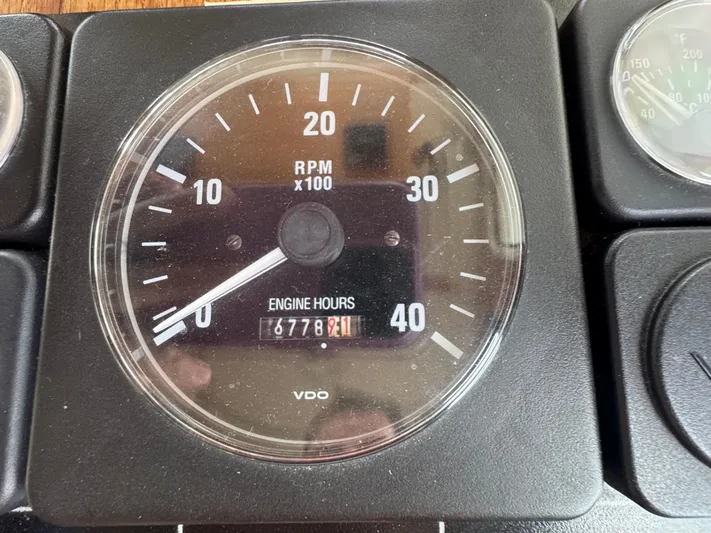Rafiki Yacht Photos Pics Tachometer of 2000 Nordic Tug 37 showing 6778 engine hours.