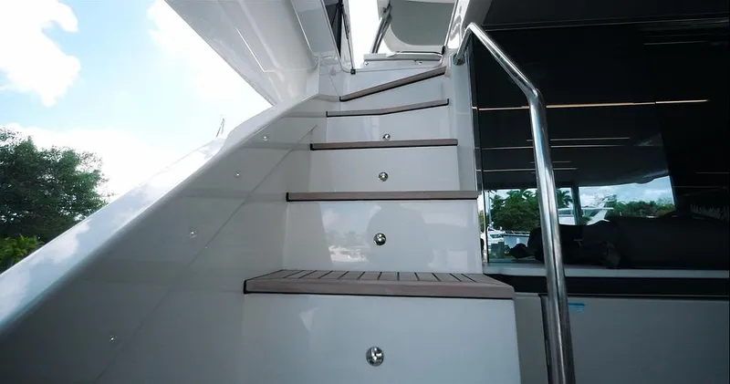 Self Made Yacht Photos Pics 