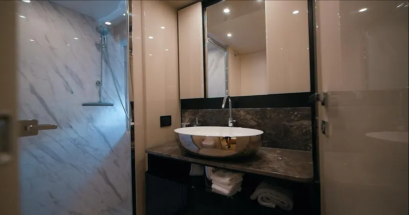 Self Made Yacht Photos Pics 