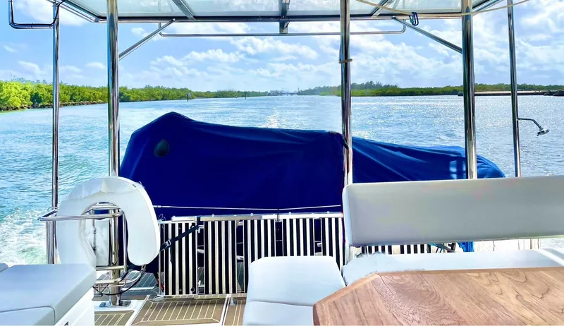 Shimona Yacht Photos Pics 