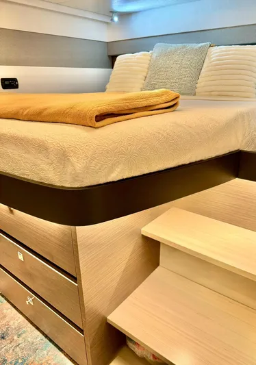 Shimona Yacht Photos Pics 