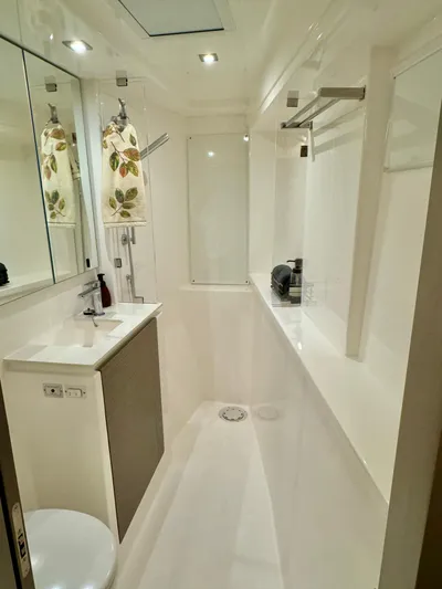 Shimona Yacht Photos Pics 