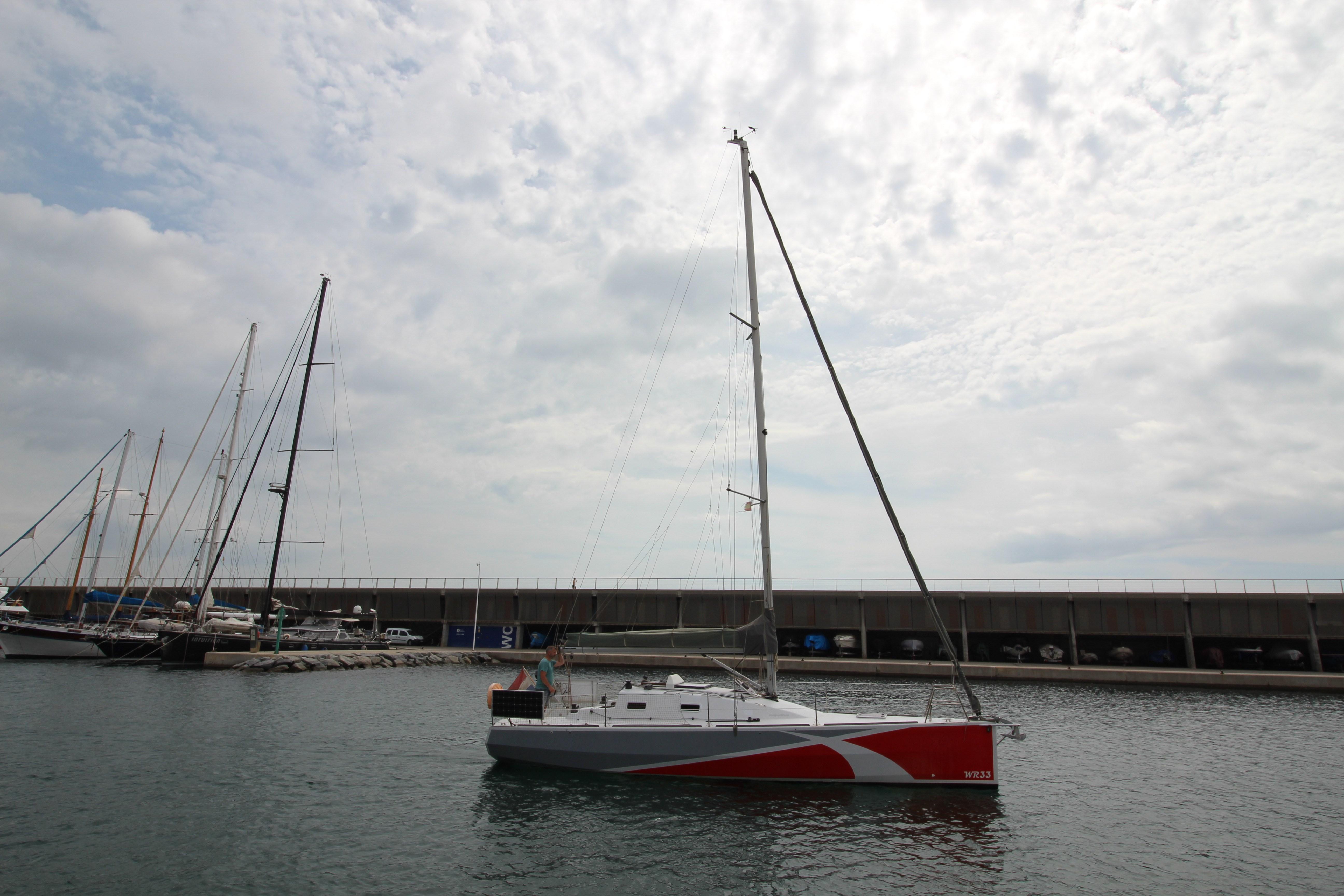 ULTRALIGHT YACHT WR33 image