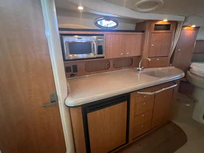 2006 Sea Ray 340 Sundancer Yacht Photos Pics 