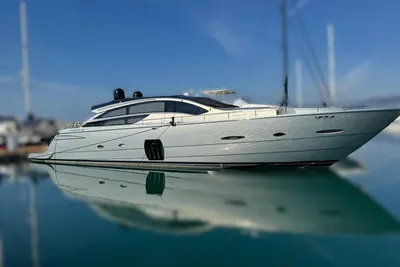 2011 Pershing 80