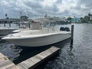 2010 Triton 281 CC