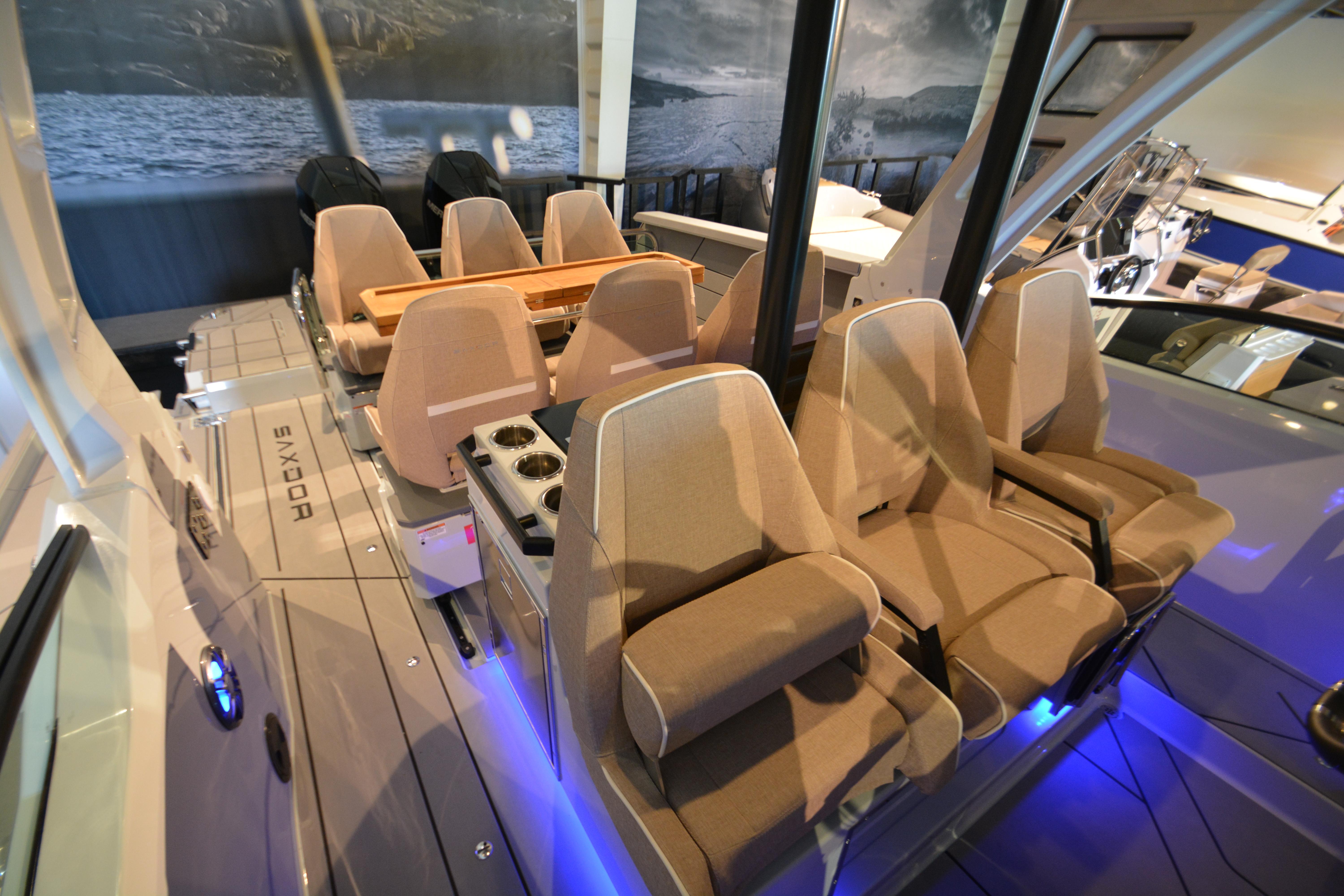 2023 Saxdor 320 GTO Express Cruiser for sale - YachtWorld