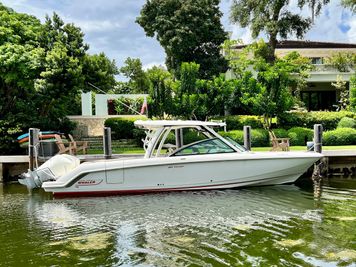 Boston Whaler 320 Vantage
