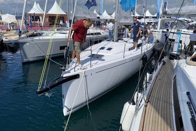 2025 Beneteau First 36