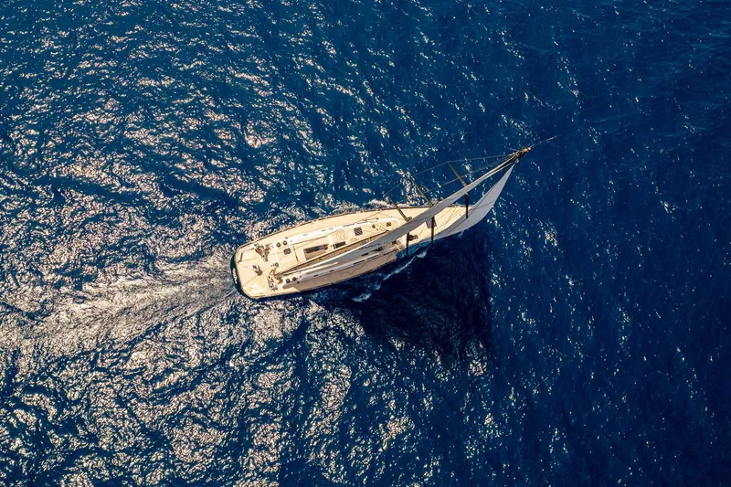 Dark Horse Yacht Photos Pics 
