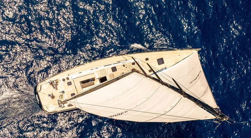 Dark Horse Yacht Photos Pics 