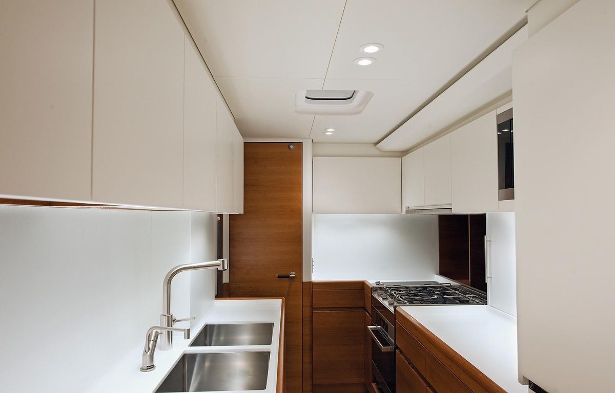 2013 Nautor Swan 82 