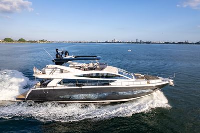 Yacht