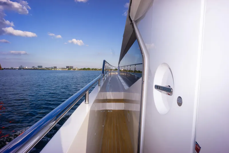  Yacht Photos Pics Luxurious Pearl 80 yacht deck with ocean view, 2020 model.