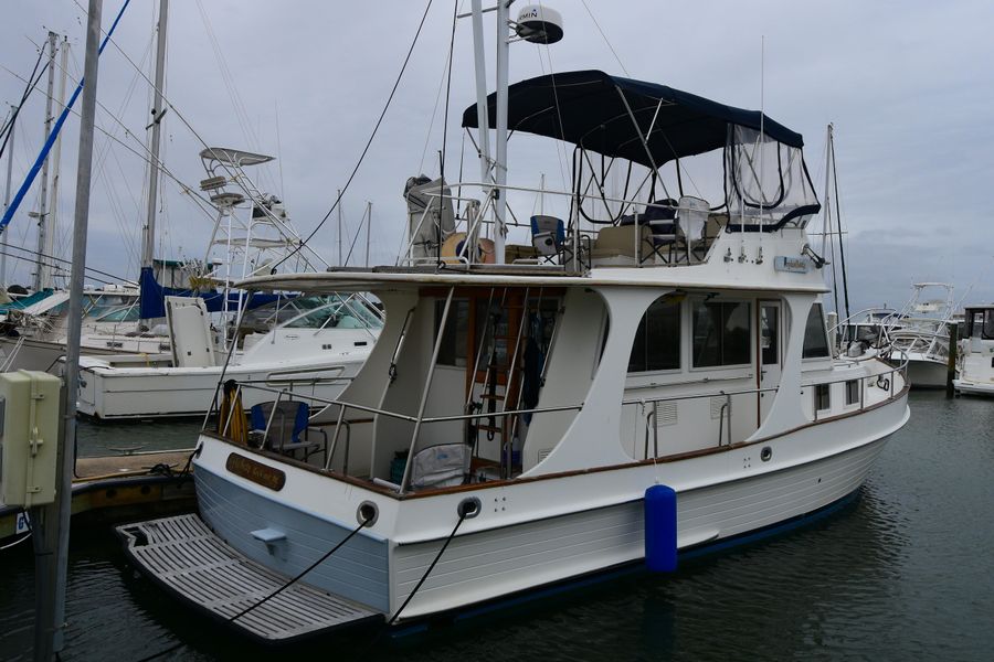 1996 Grand Banks Europa