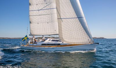 Yacht