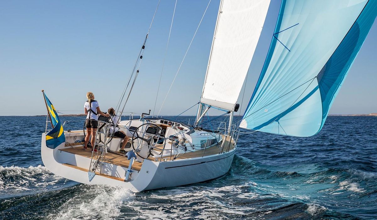 2020 Arcona 43 