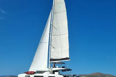 Lagoon 50