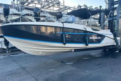 2023 Quicksilver 805 Open