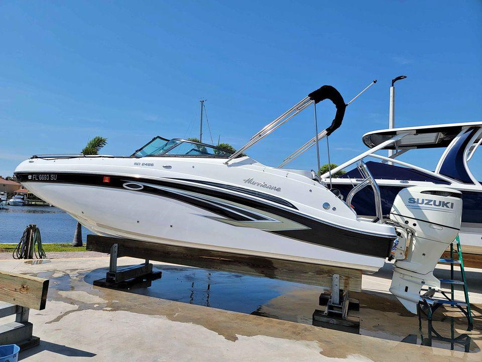 2021 Hurricane SunDeck 2486 OB Deck for sale - YachtWorld