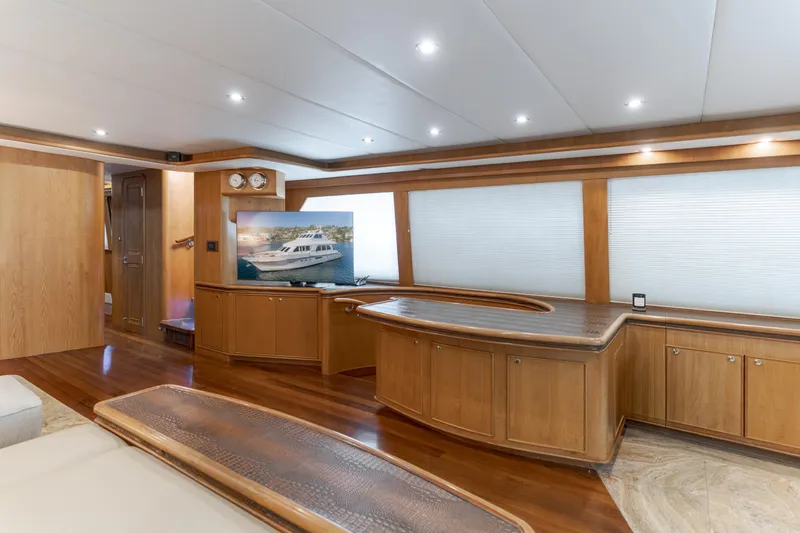 Rising Tide Yacht Photos Pics Luxurious 1997 Forbes Cooper Pilothouse interior with elegant wood finishes and modern amenities.