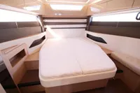 2025 Jeanneau DB 43