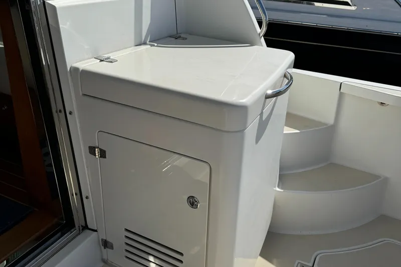 Kokomo Yacht Photos Pics 