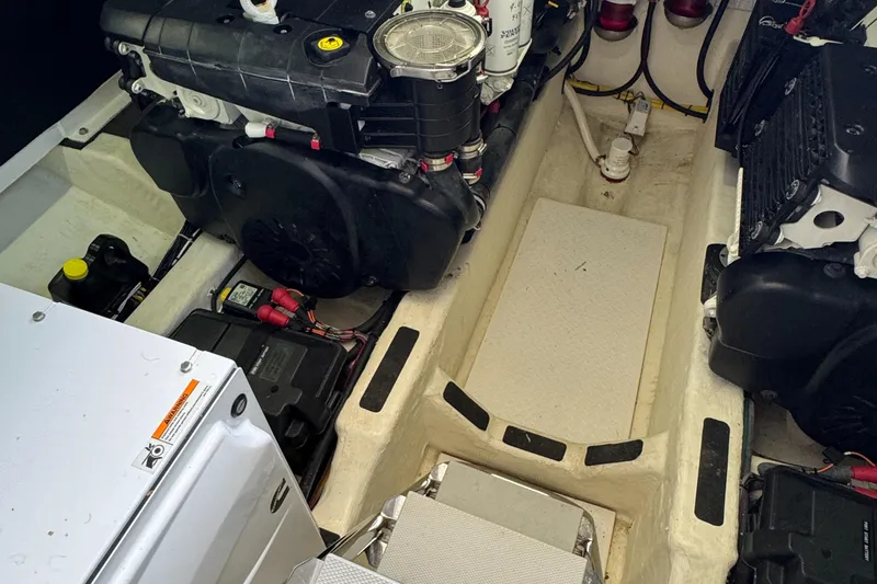 Kokomo Yacht Photos Pics 