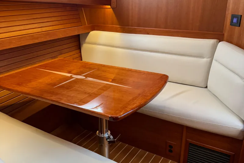 Kokomo Yacht Photos Pics 