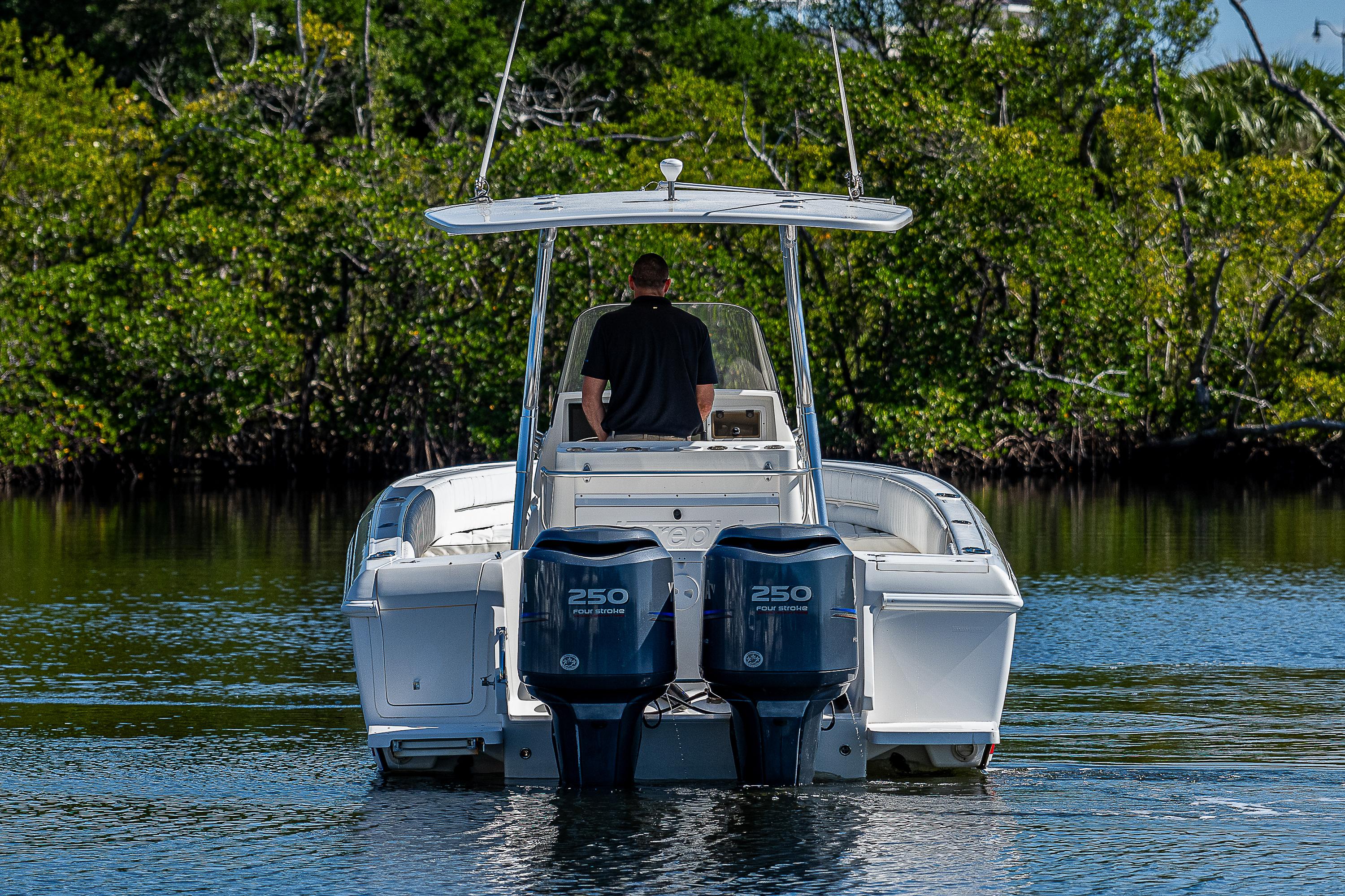 2009 Intrepid 300 Center Console Center Console for sale YachtWorld
