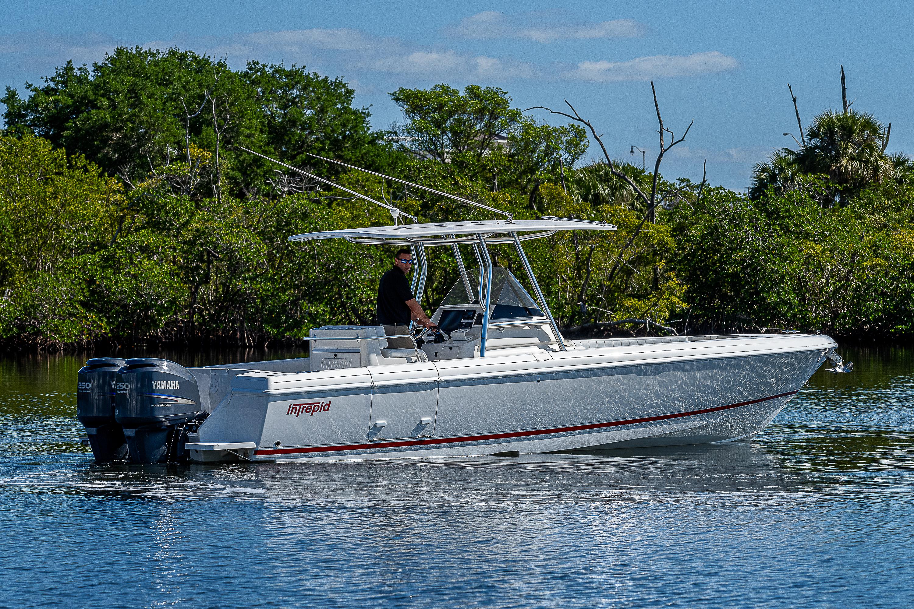 2009 Intrepid 300 Center Console Center Console for sale YachtWorld