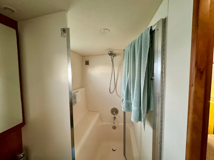 St. Somewhere Yacht Photos Pics 