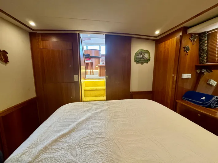 St. Somewhere Yacht Photos Pics 