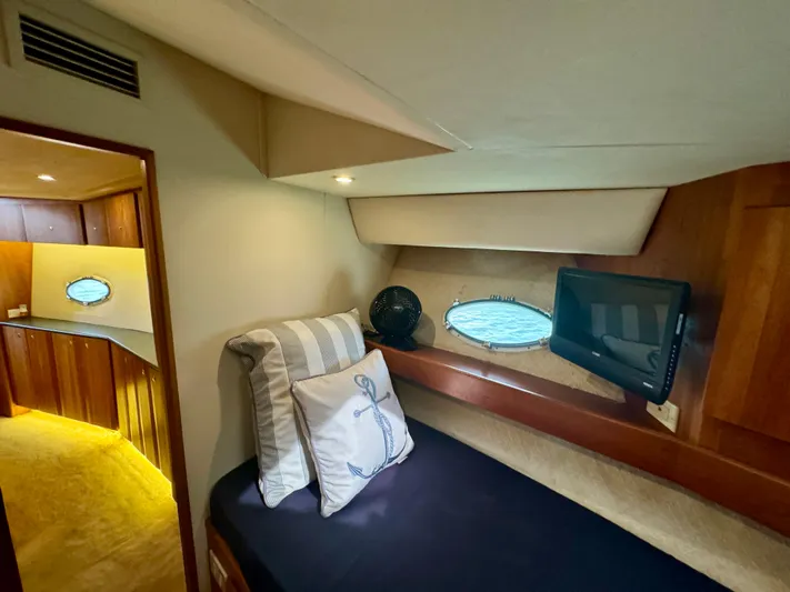 St. Somewhere Yacht Photos Pics 