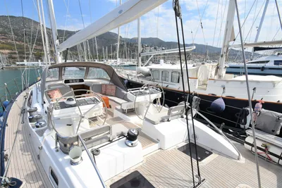 2013 Oyster 625