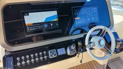 Yacht