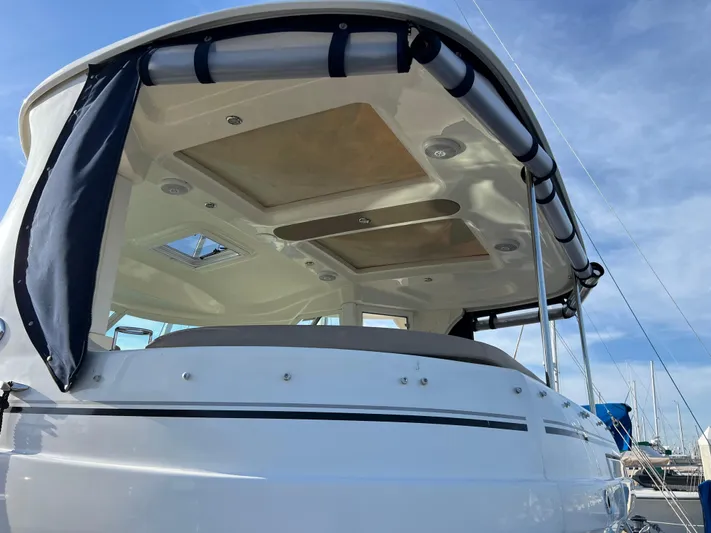 Reflections Yacht Photos Pics 2005 Sea Ray 390 Motor Yacht, rear view, showcasing spacious deck and sleek design.