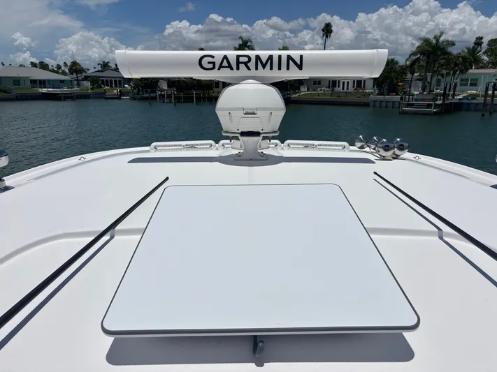  Yacht Photos Pics 2023 EVERGLADES 395 CC - Image 66