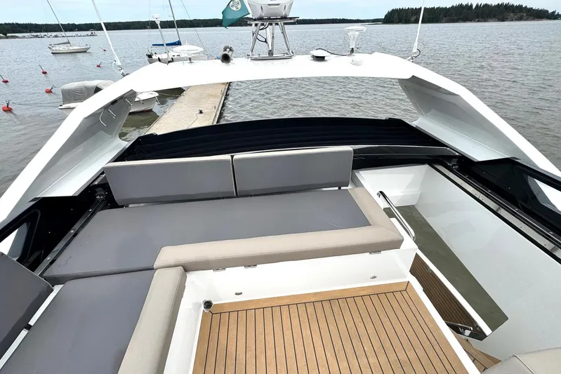  Yacht Photos Pics 2018 Galeon 470 Skydeck yacht with spacious seating and scenic water view.