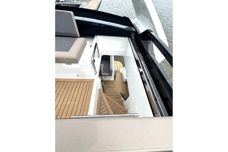  Yacht Photos Pics 2018 Galeon 470 Skydeck yacht with sleek deck and modern seating.