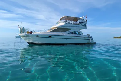 1999 Maxum 4100 SCB