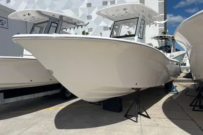 Sea Fox 248 Commander