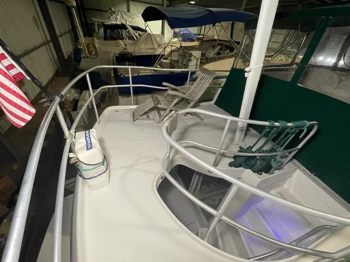 Desparado Yacht Photos Pics 