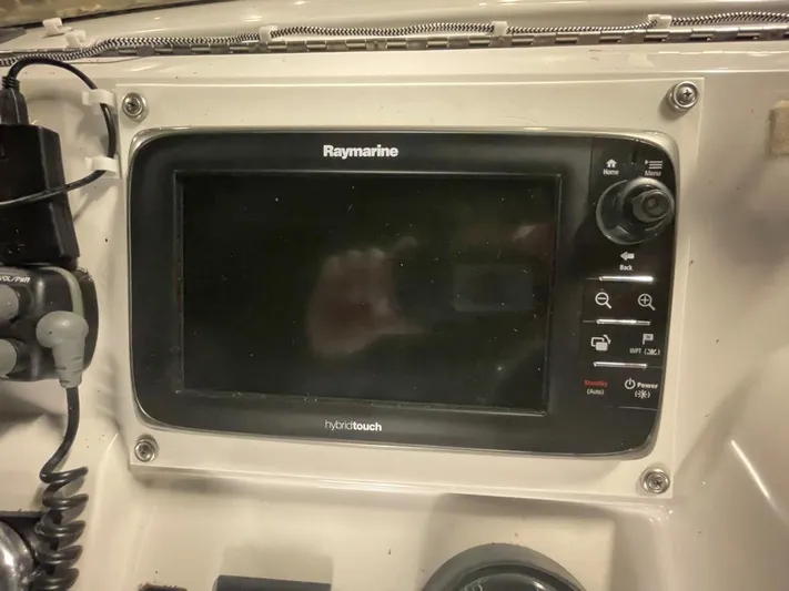 Desparado Yacht Photos Pics 